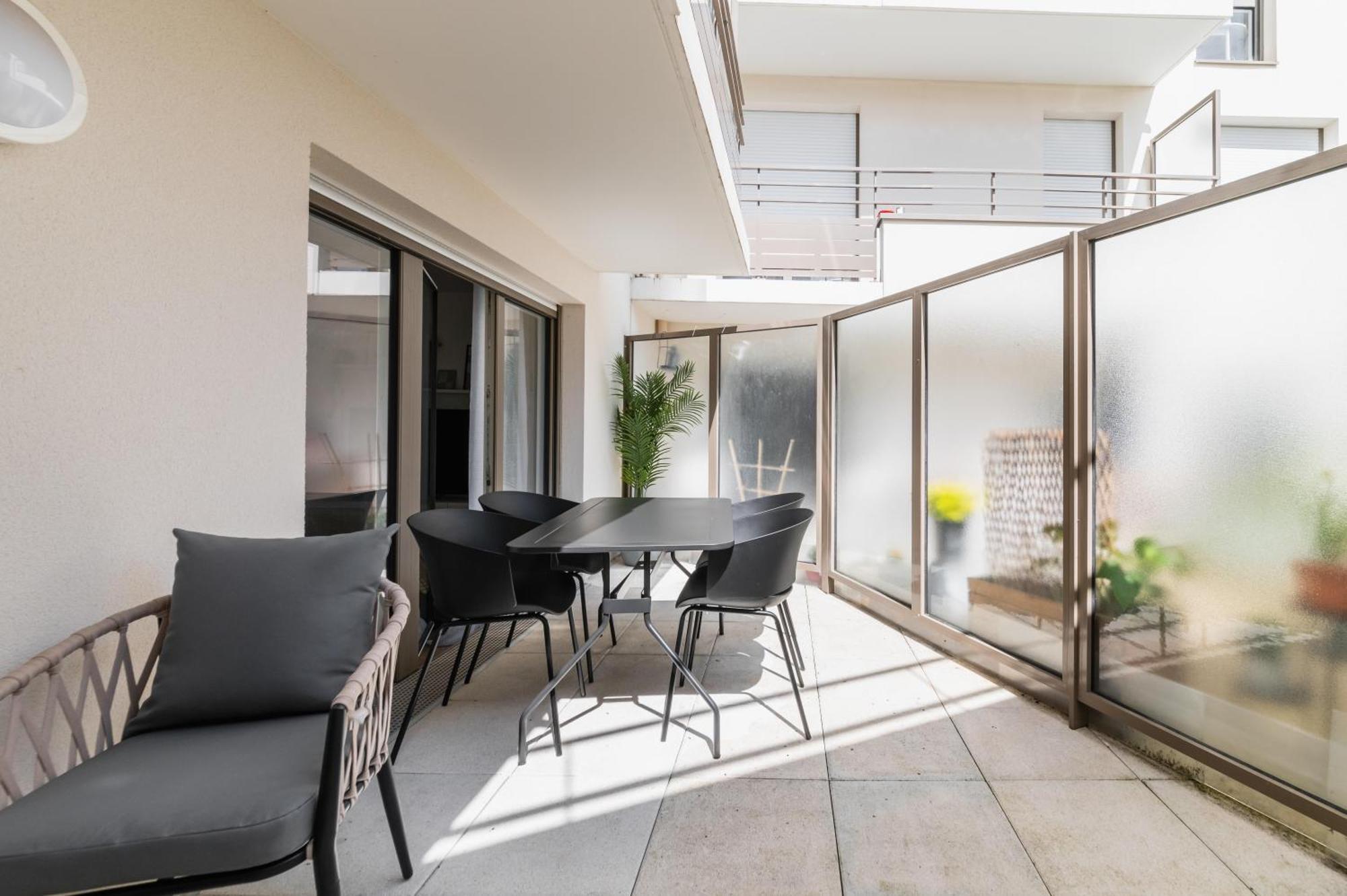 Appartement Cosy Avec Terrasse Aux Portes De Paris Вильжюиф Экстерьер фото